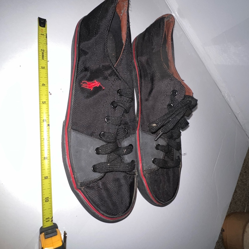 Polo low top red black used Black Canvas Sneakers very used